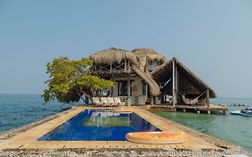 Isla Kalua - Private Ocean Villa
